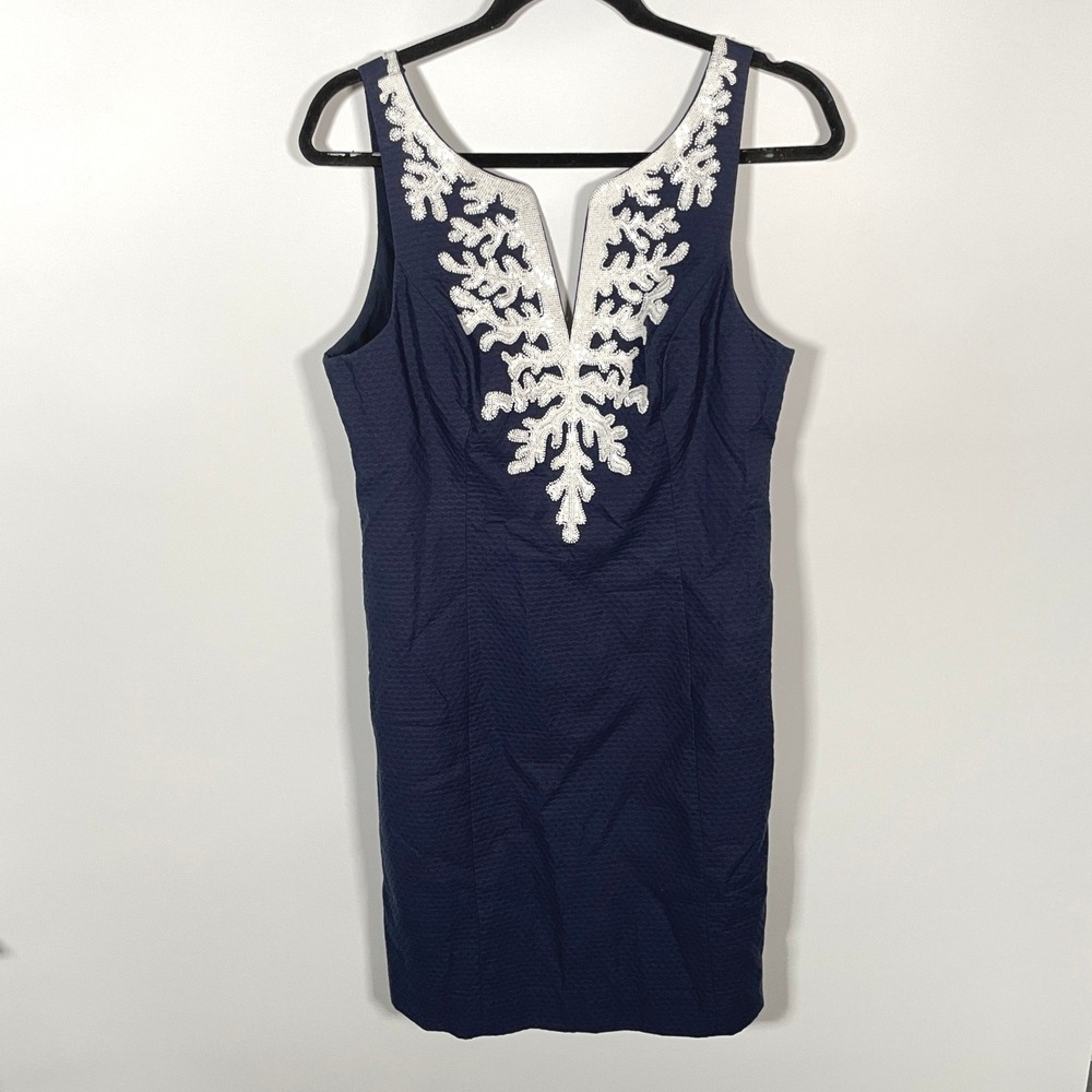 Lilly Pulitzer Navy Blue Seersucker Sequin Embroidered Shift Dress Size 6